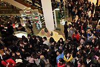 仅两成国人愿在国内购买奢侈品 消费资金外流严重